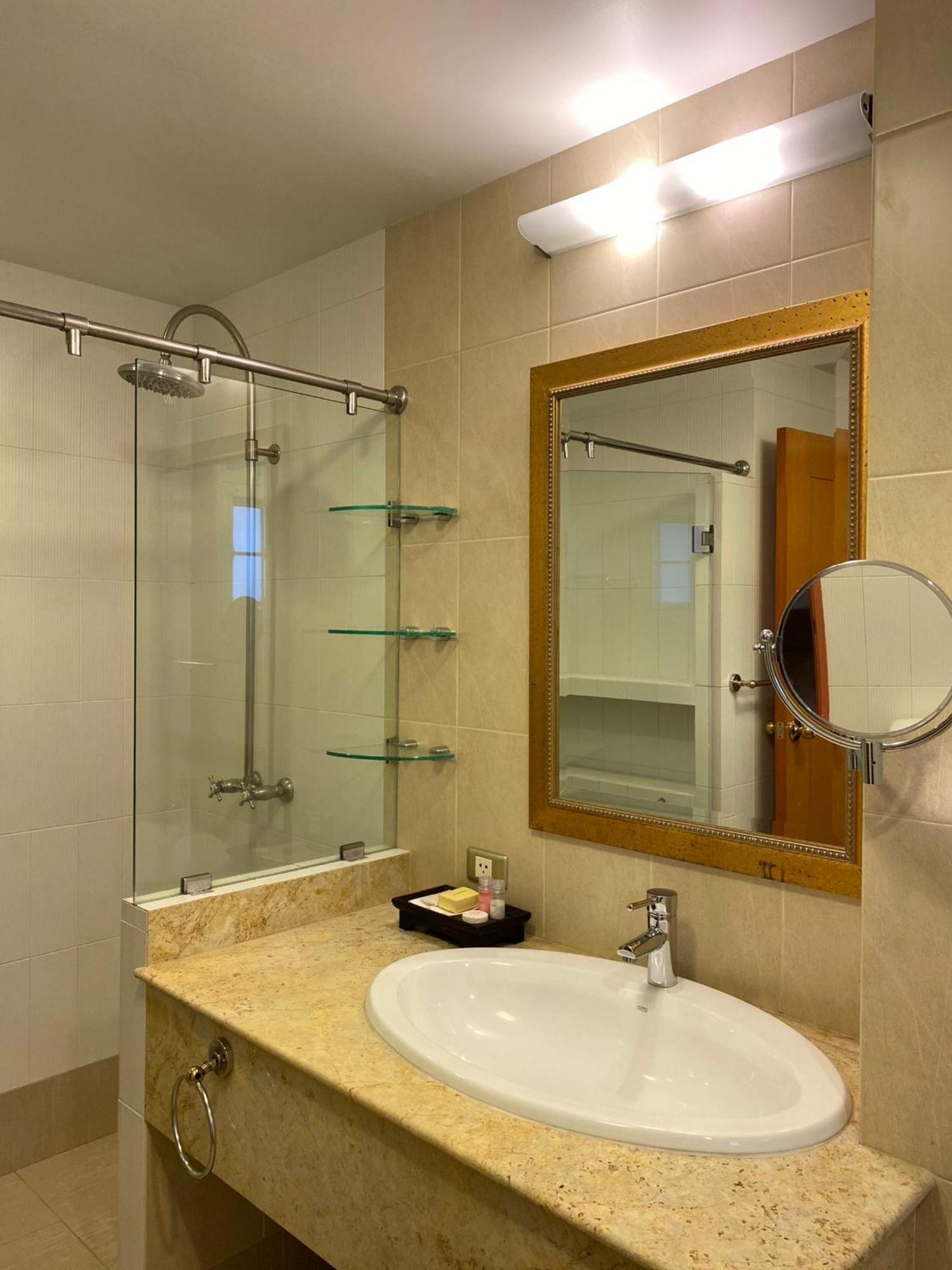Pacific Residence 39 バンコク都 エクステリア 写真