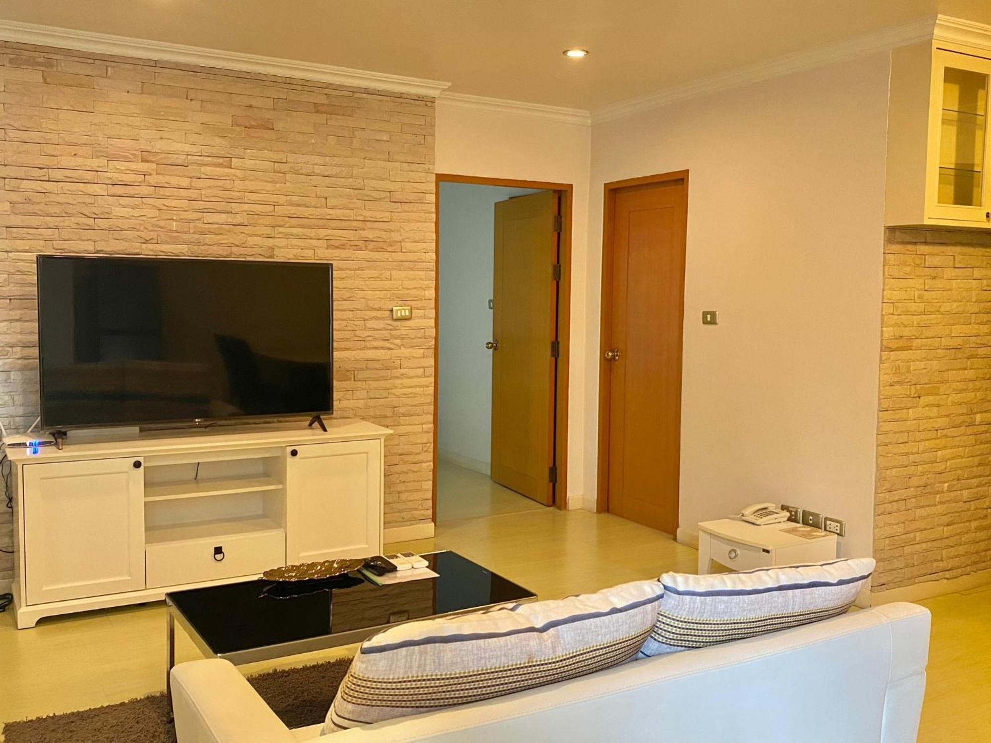 Pacific Residence 39 バンコク都 エクステリア 写真