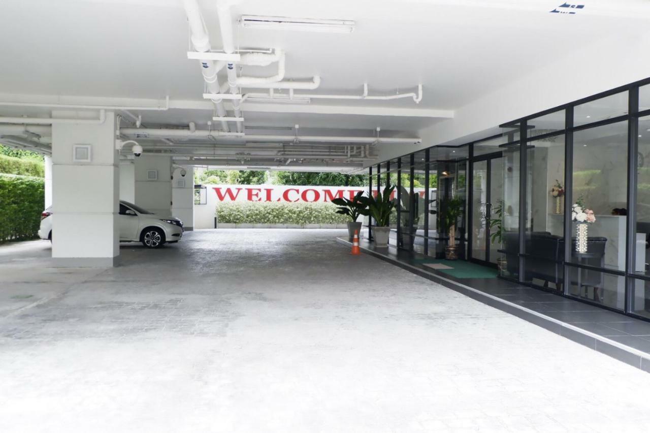 Pacific Residence 39 バンコク都 エクステリア 写真